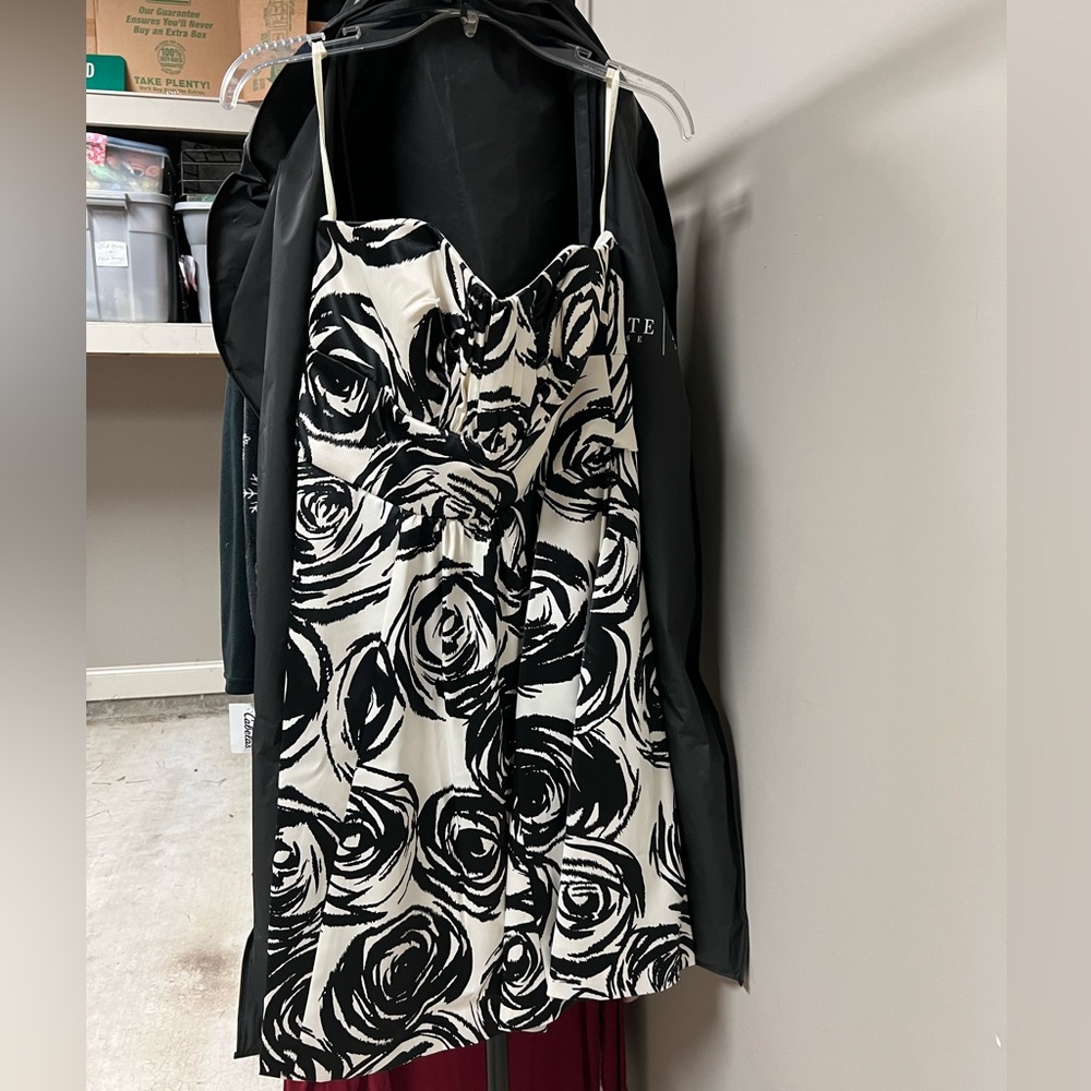 White House Black Market Strapless Dress Size 8